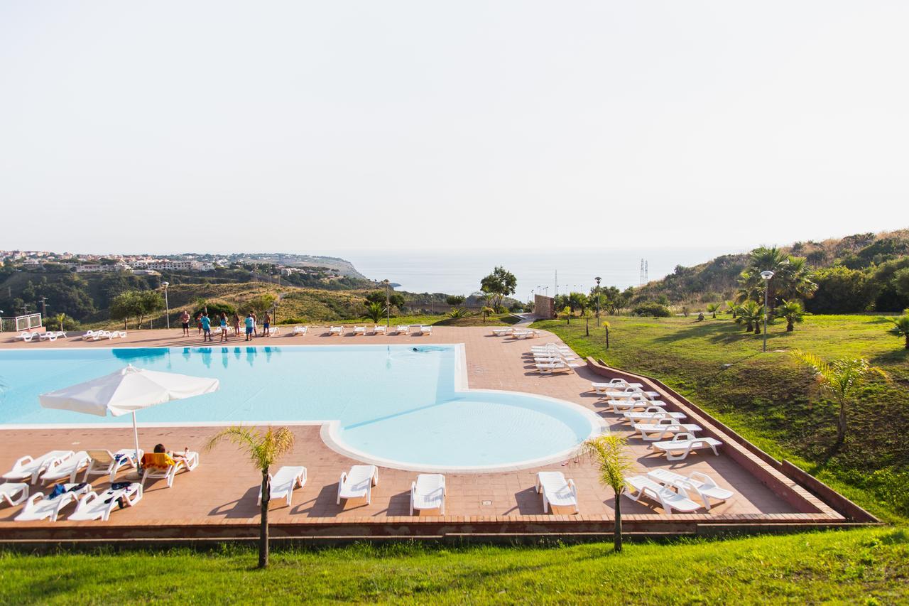 Nelema Village Resort 圣尼科拉阿尔切拉 外观 照片