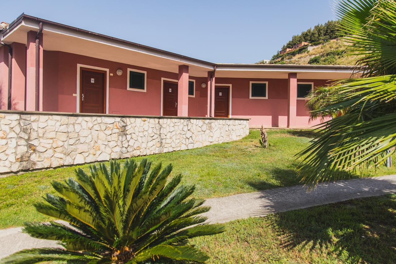 Nelema Village Resort 圣尼科拉阿尔切拉 外观 照片