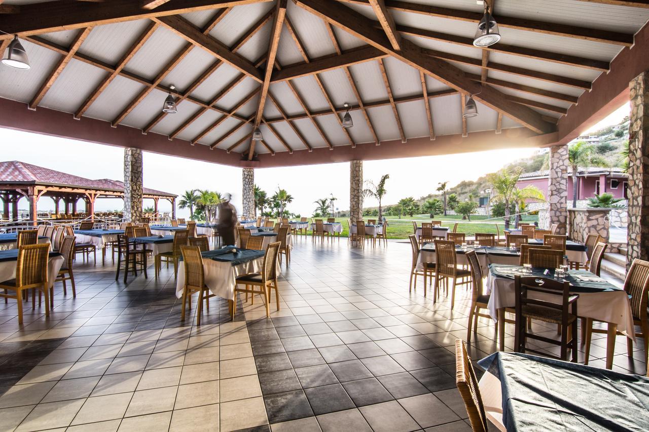 Nelema Village Resort 圣尼科拉阿尔切拉 外观 照片